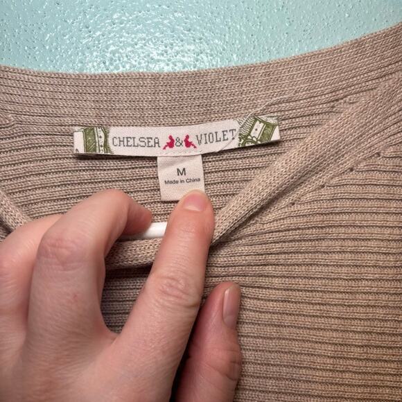 Chelsea & Violet Women’s Ribbed Pullover Sweater Cream Beige Size Medium - Picture 5 of 8